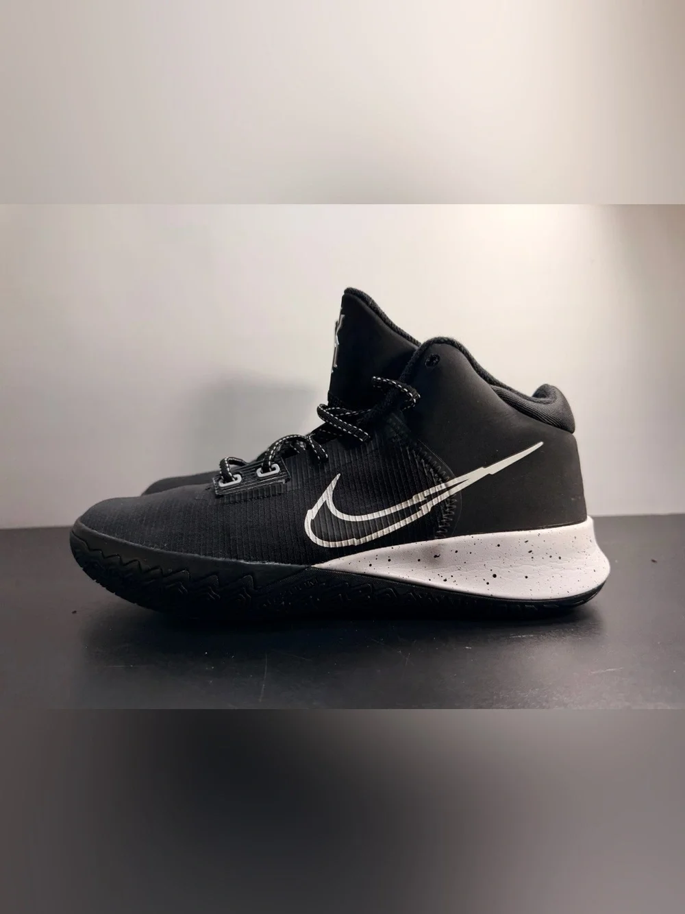 Nike Kyrie Flytrap IV -159